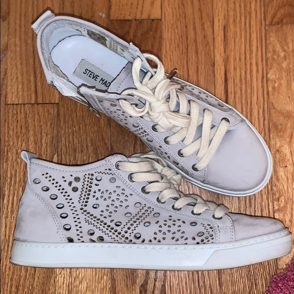 Steve Madden Blake shoe